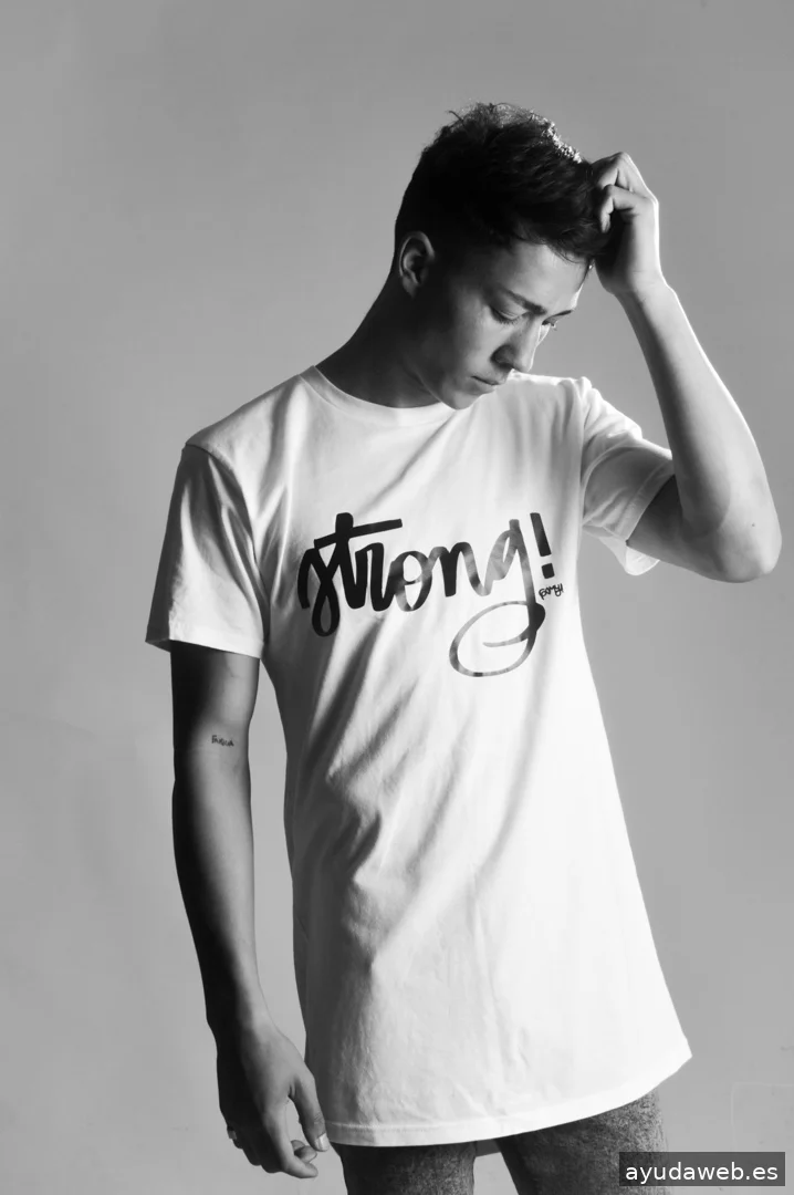 Agencia Phantom of the Media