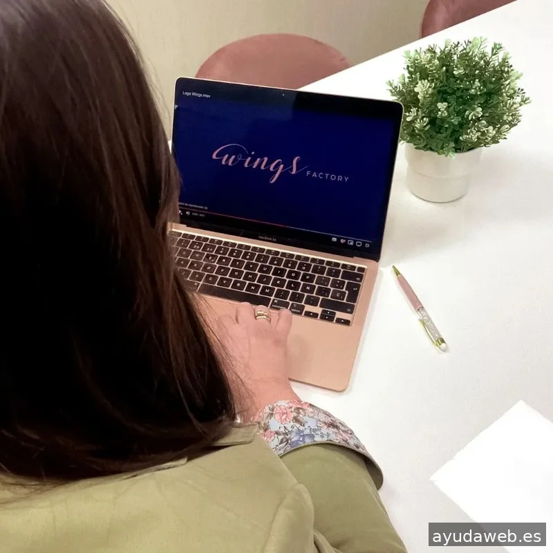 WINGS FACTORY - Branding & Comunicación Estratégica