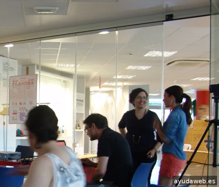 Lastresw Proyectos Digitales y Creación de Marca