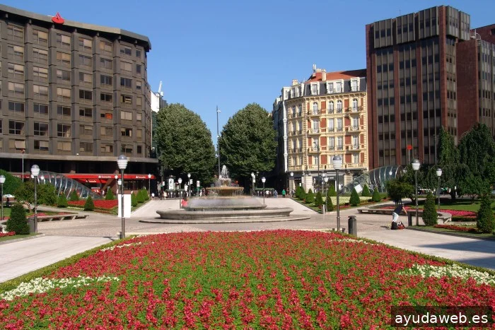 Lastresw Proyectos Digitales y Creación de Marca