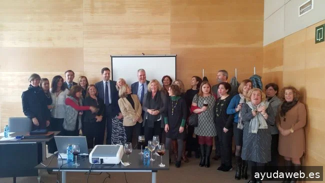 Lastresw Proyectos Digitales y Creación de Marca