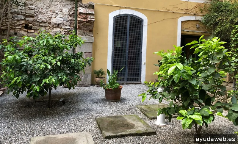 STYLOFOAM - web & graphic design, Barcelona