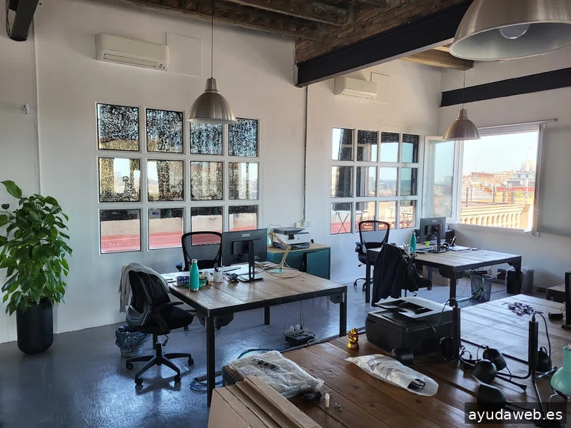 Viernes, Agencia Creativa