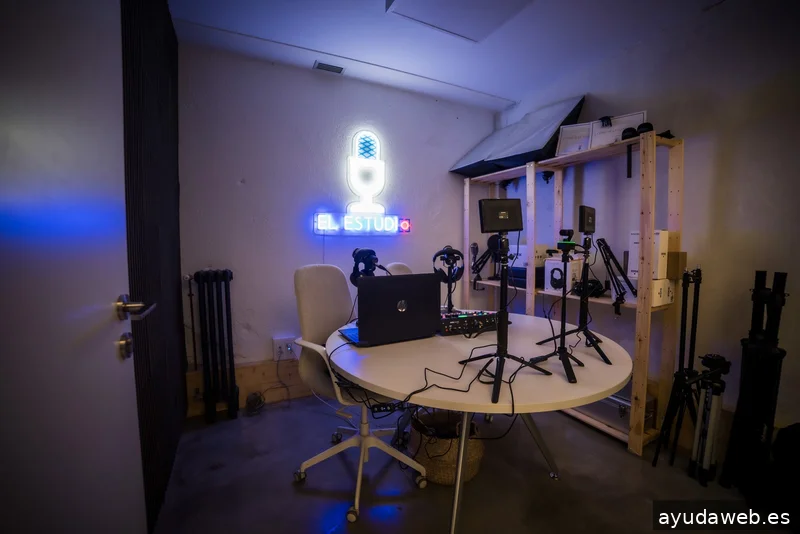 El Estudio