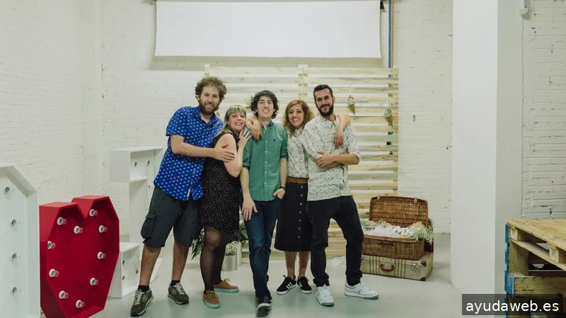 Palacino Creative Designer & Illustrator