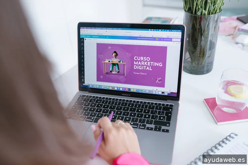 Kcharra Marketing Digital - Teresa Charro