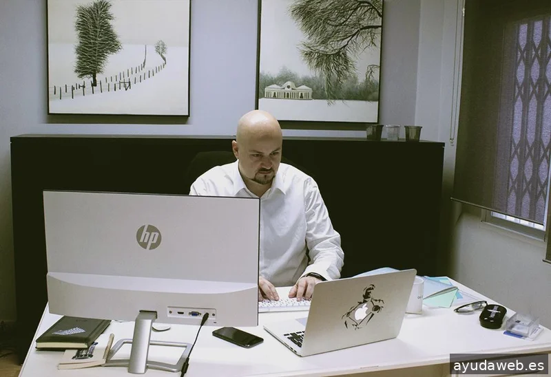 Consultor SEO Javier Carmona Benítez