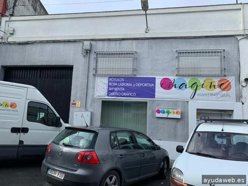 Creaciones IMAGINE, rotulación de vehículos y locales. Luminosos, letras corpóreas y todo tipo de ropa laboral
