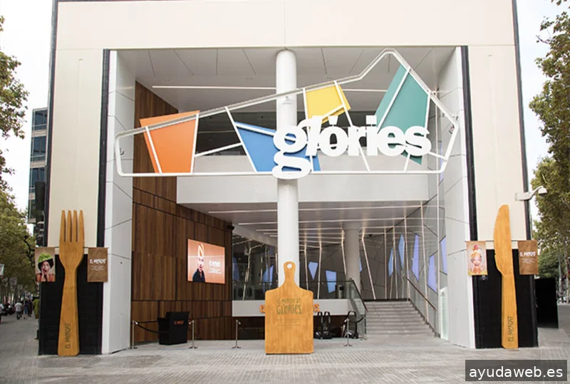 CREATIVOS EN LA PLAYA