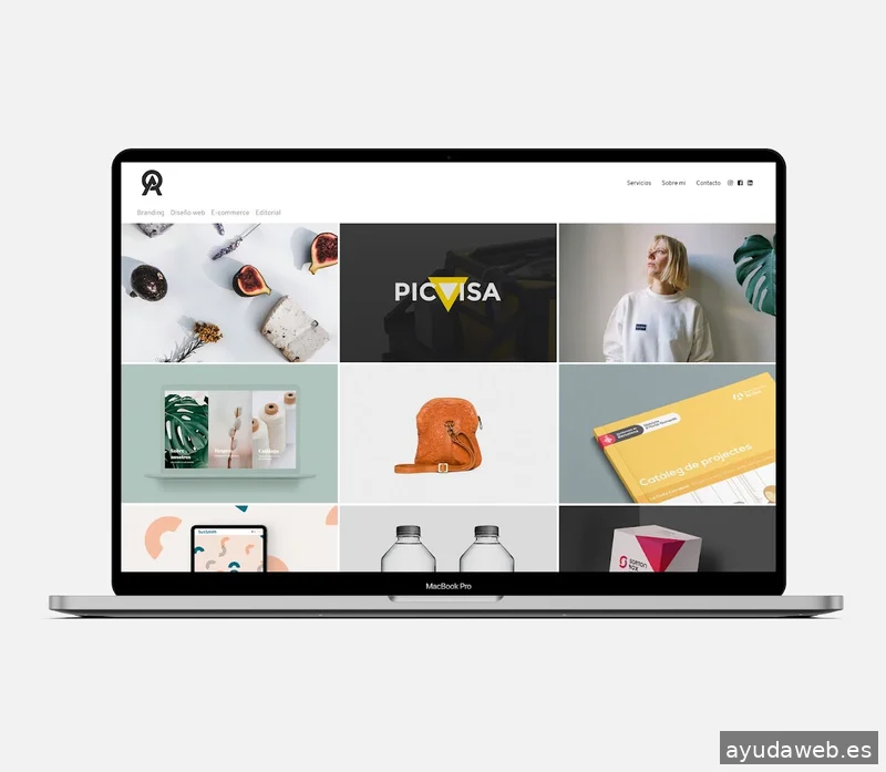 ANNA ROMAN Diseñadora gráfica freelance