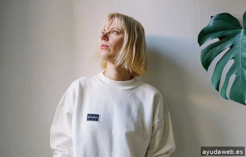 ANNA ROMAN Diseñadora gráfica freelance