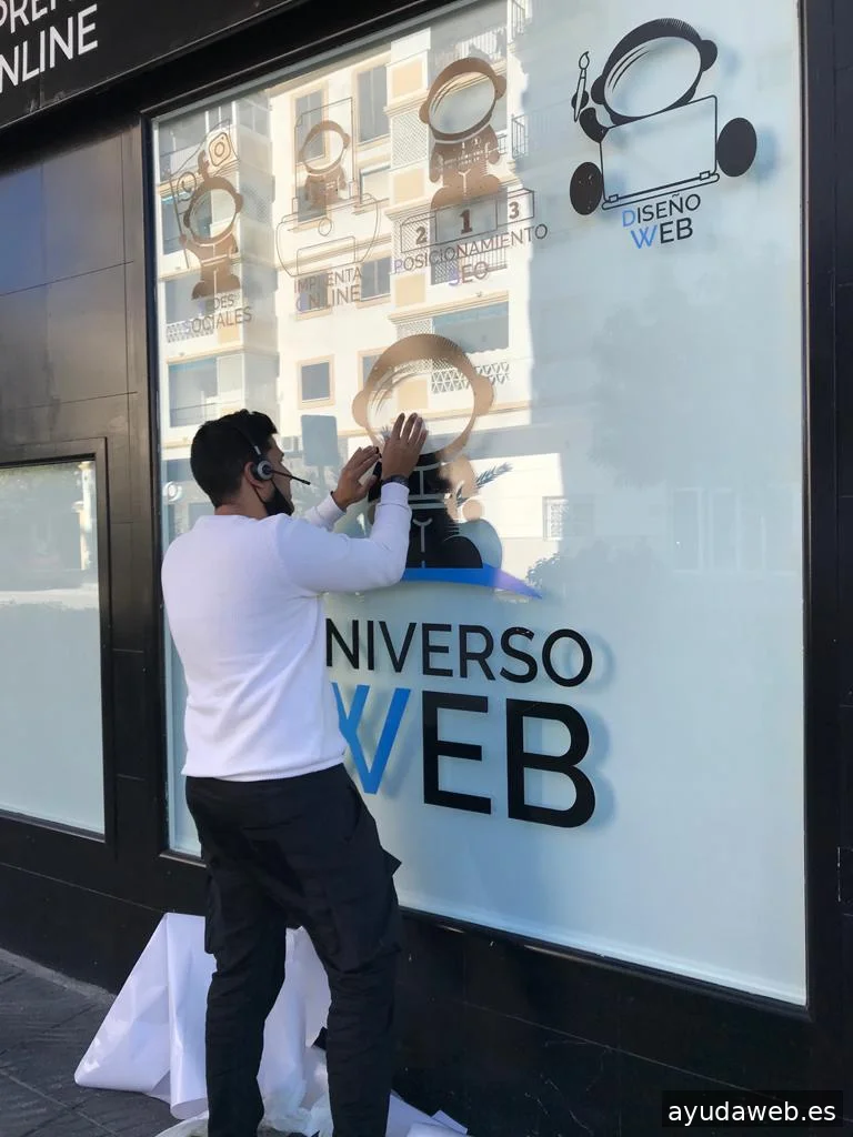 Universo Web - Agencia de Marketing Online