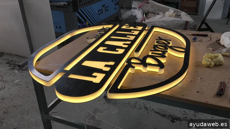 Lhasa Studio Comunicacion Sl