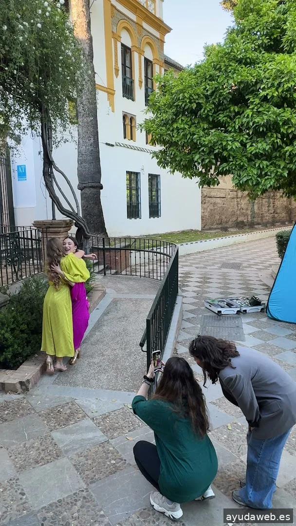 The Random Box · Estudio Creativo Sevilla