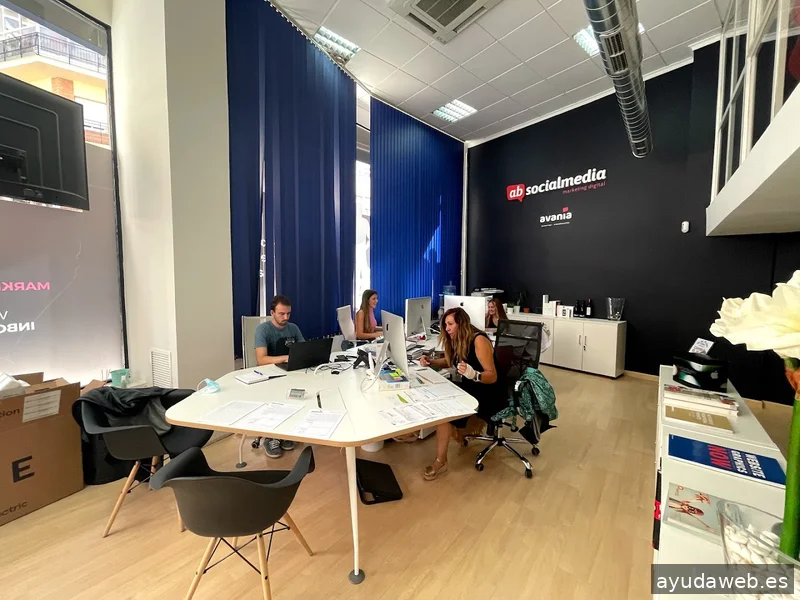AVANIA Agencia de Marketing Digital