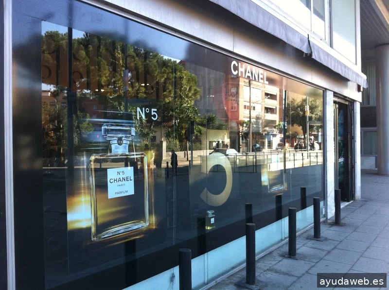 Escaparatista Barcelona Andreu Torras