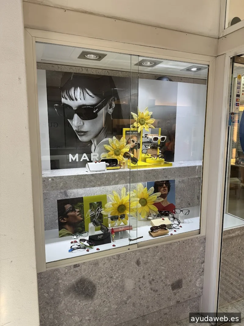 Escaparatista Barcelona Andreu Torras