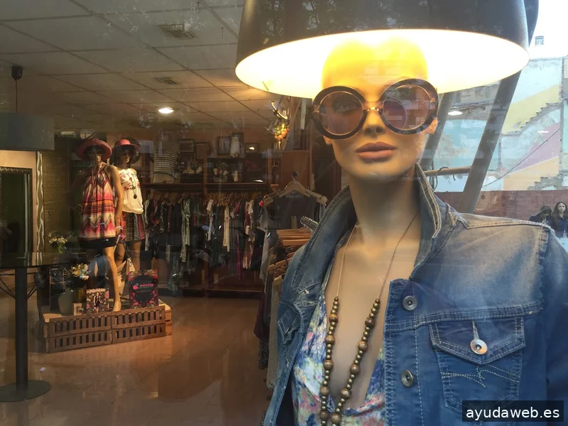 Escaparatista Barcelona Andreu Torras