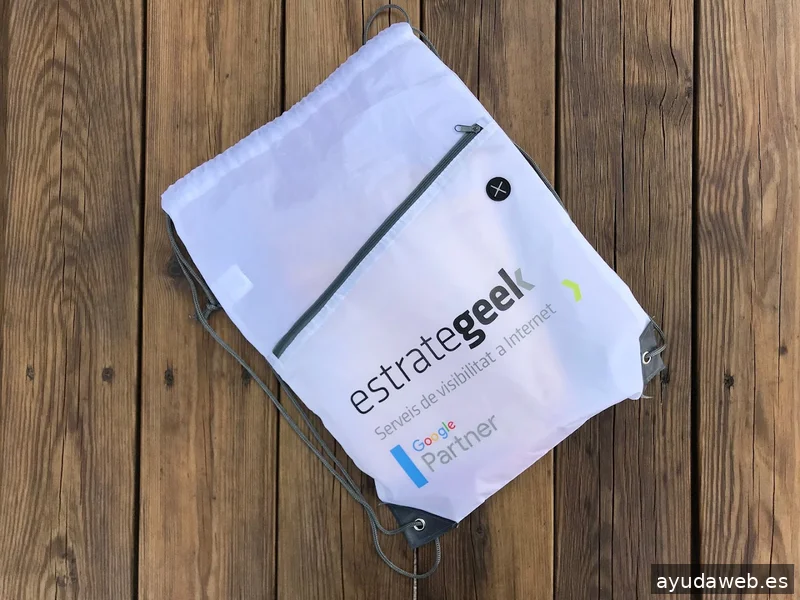 Estrategeek Inspiring Data - Agència Google Partner