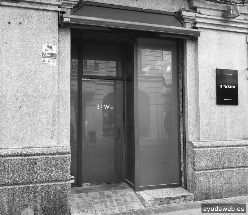 B:WATER | Branding estratégico y diseño