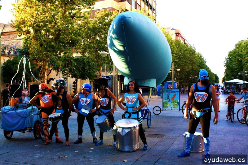 Ecotáctil - Festivales / Agencia Azafatas / Bici Mupis / Audiovisuales