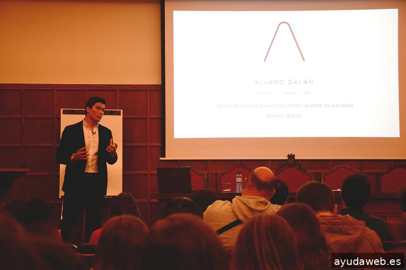 ÁLVARO GALÁN ONLINE