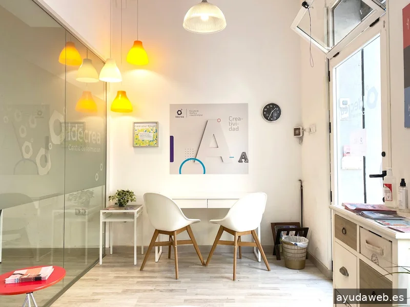 Idecrea. Escuela de diseño y creación digital