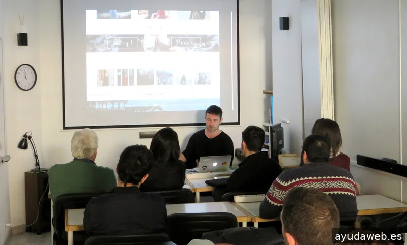 Idecrea. Escuela de diseño y creación digital