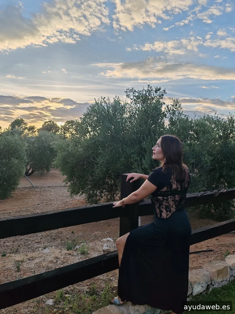 Laura Calvo | Oleoturismo, Contenido y Estrategia de ventas para Marcas de Aceite de Oliva que no quieren parecer genéricas