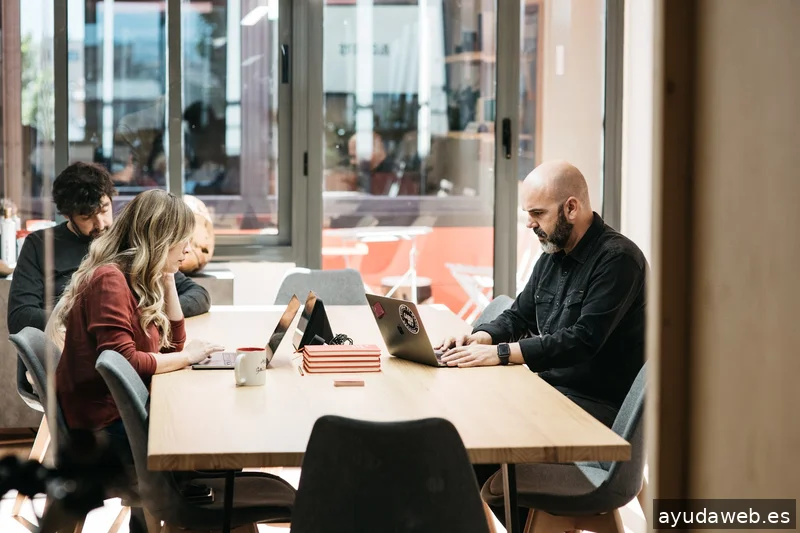 Squembri, Branding & Diseño