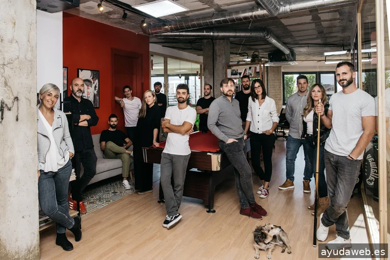 Squembri, Branding & Diseño