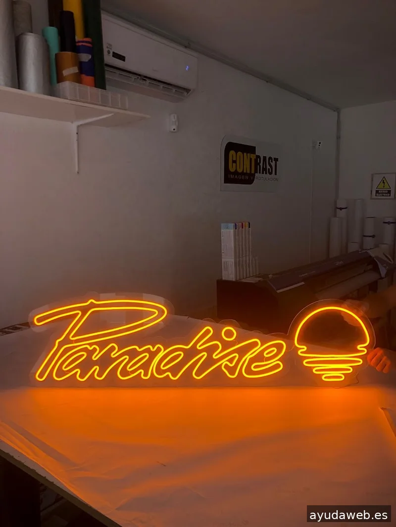 CONTRAST Imagen y Rotulación