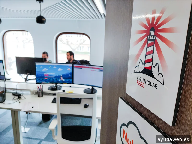 Lighthouse Feed