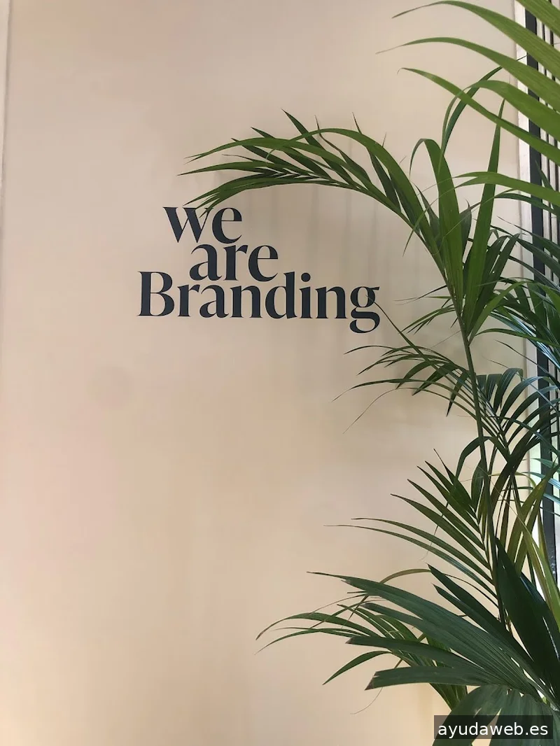 The Yes Brand | Agencia Branding