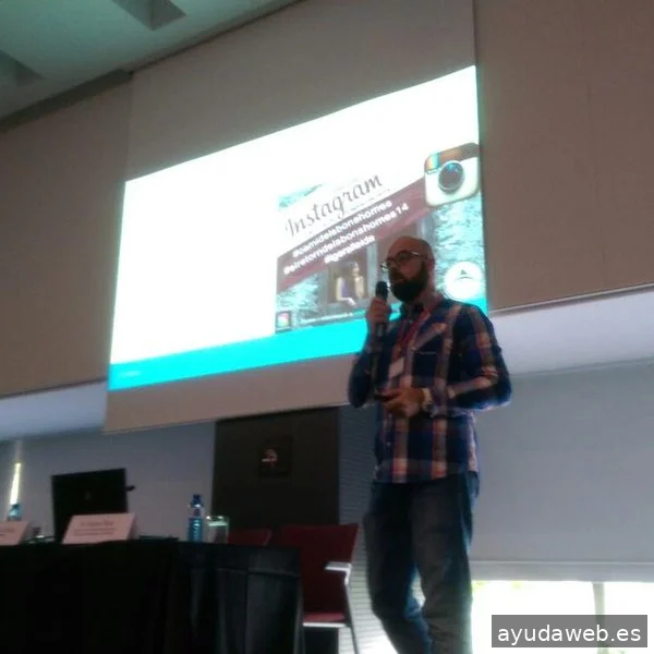 Kiribatis Comunicació