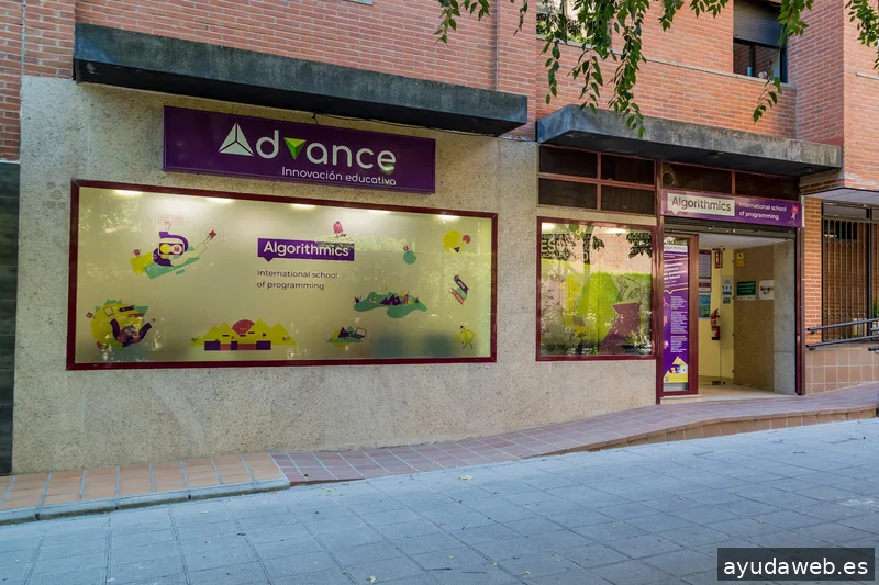 Algorithmics Toledo: Escuela programación para niños/as y jóvenes de 5 a 18 años