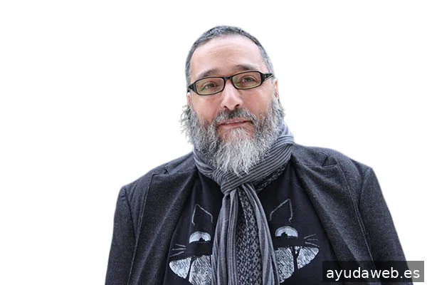 Javier Mendoza (cyxmedia)