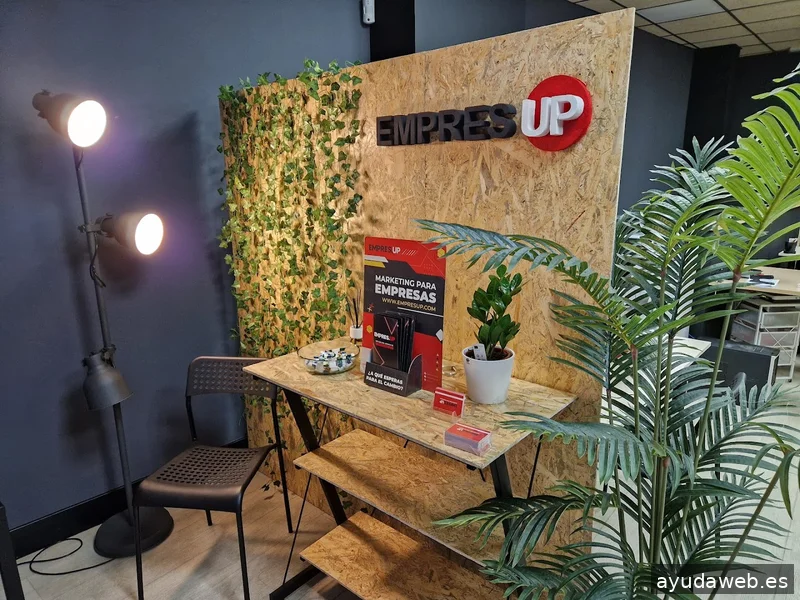 Empres.Up