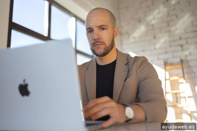 Agència de Marketing Digital a Barcelona - Ricard Farrés