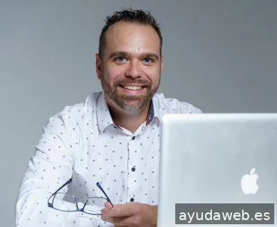 👨🏻‍💻 Quique Alameda: Diseñador Web & Gráfico Freelance