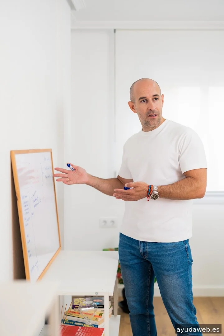 Alejandro Scarvaglieri - Consultor Marketing Digital