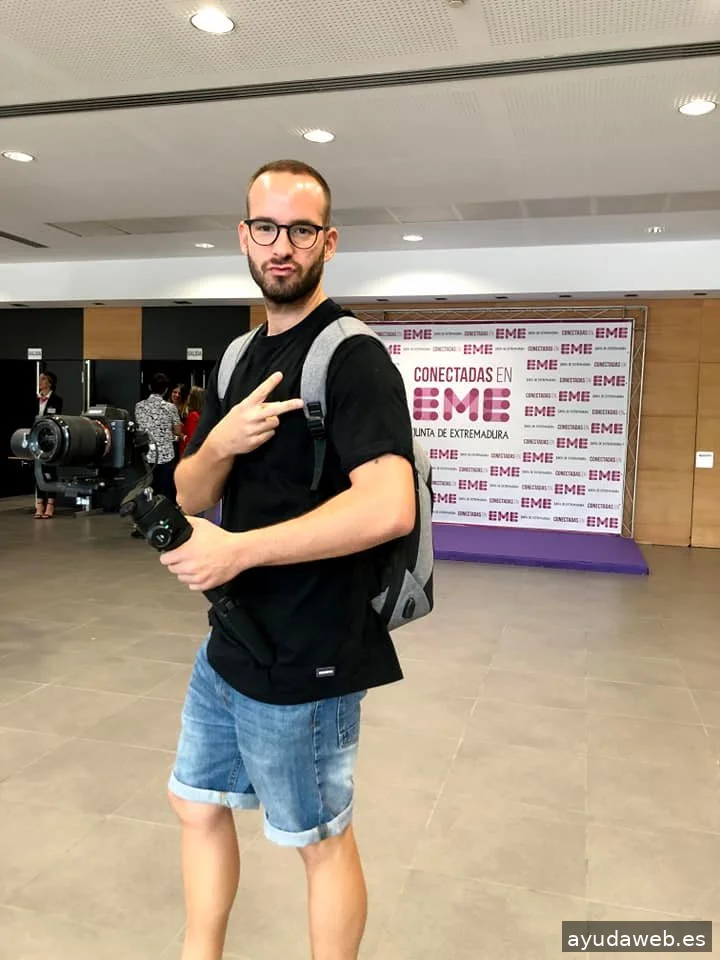 Dani Banda Redes Sociales, Community Manager y Vídeos en Don Benito