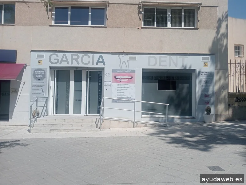Publizona Granada / Servicios Publicitarios Profesionales