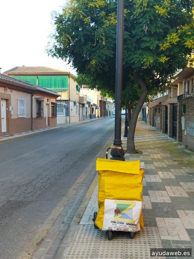 Publizona Granada / Servicios Publicitarios Profesionales