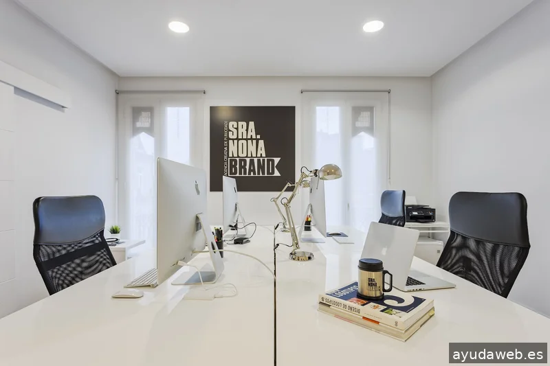 Sra. Nona Brand