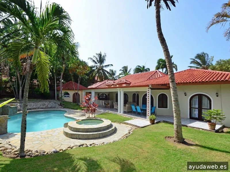 La Casa de Los Alvarez