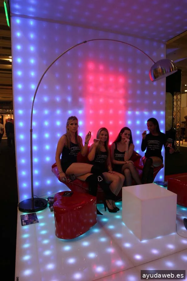 Rótulos Granada Rotulación en vinilo y Luminosos Kuyata Letras corporeas