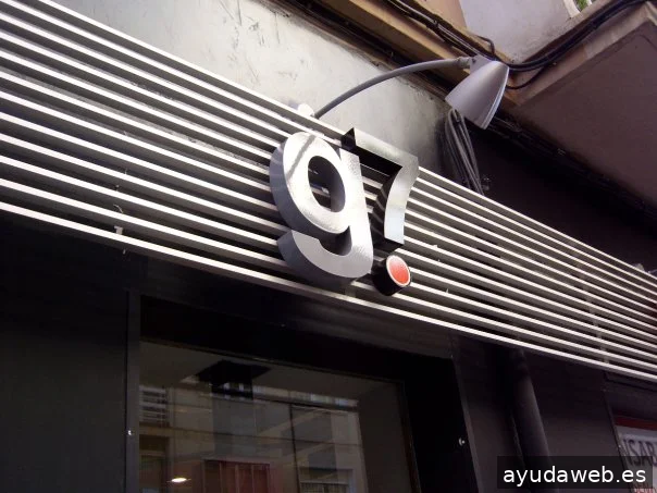 Rótulos Granada Rotulación en vinilo y Luminosos Kuyata Letras corporeas