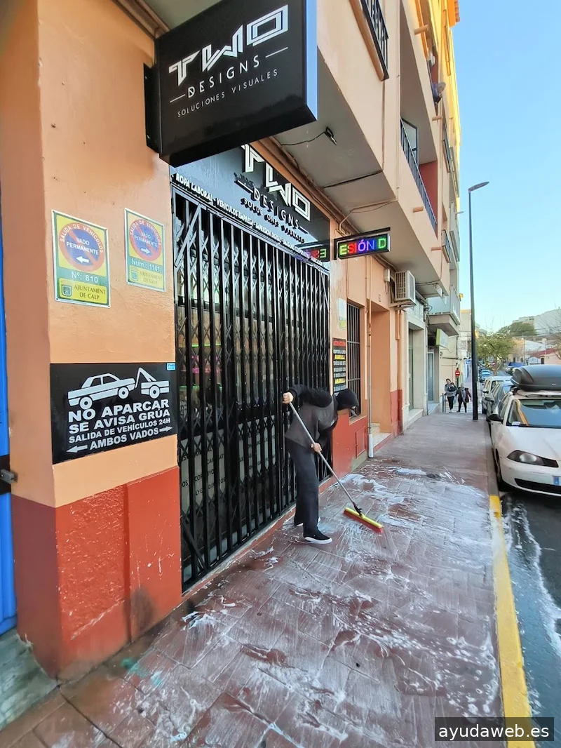 Two Designs | Rotulación y diseño gráfico