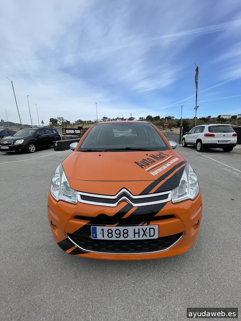 Two Designs | Rotulación y diseño gráfico